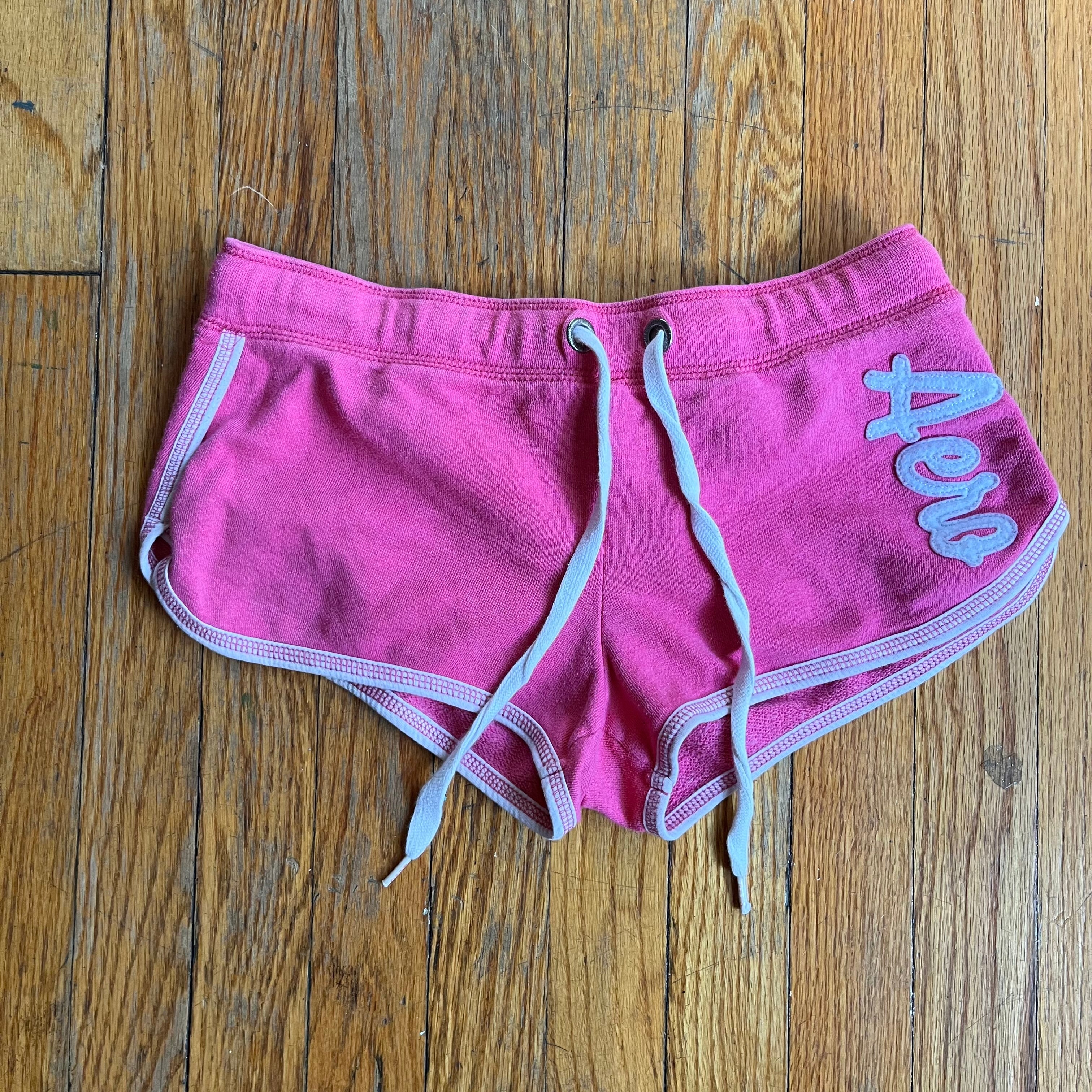 (M) 2000s Aeropostale pink & white micro sweat shorts