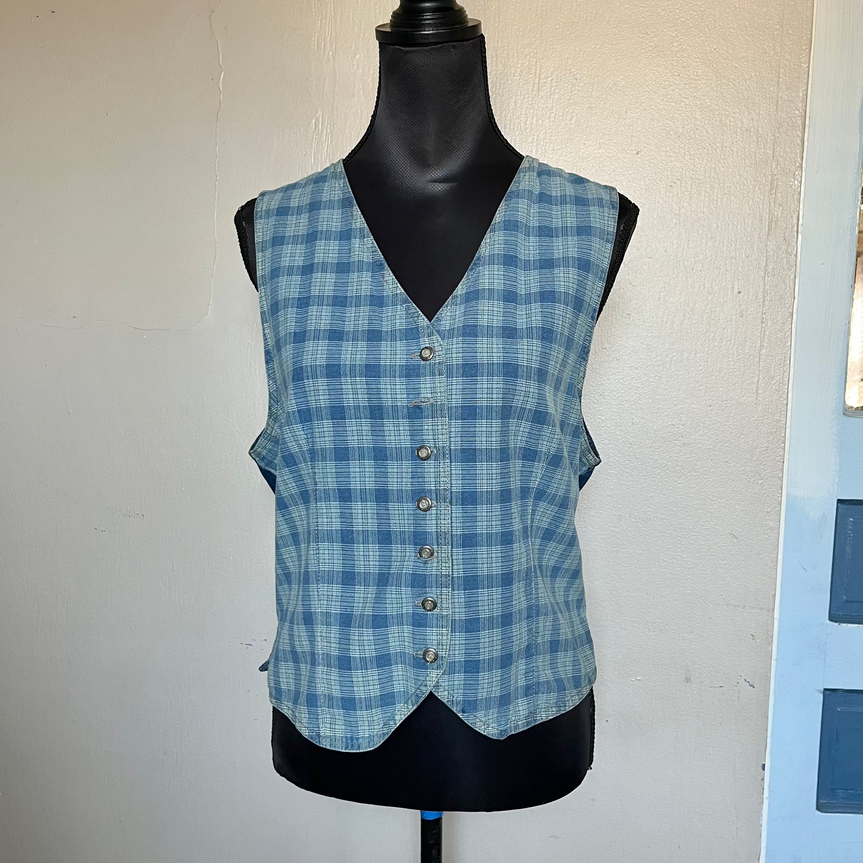 (M) 90s plaid button up denim vest