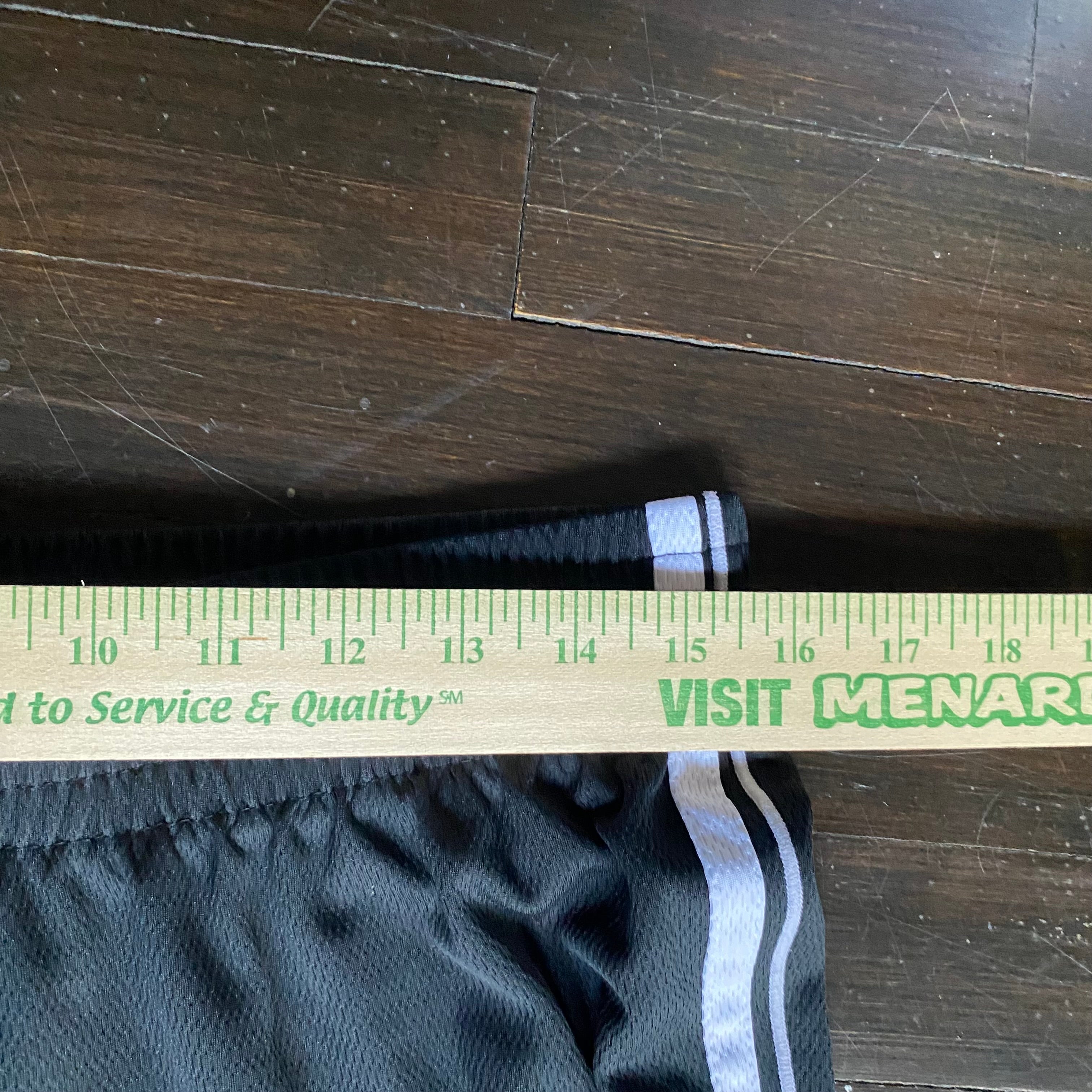 (L) Champion y2k black and white striped capri jogger pants