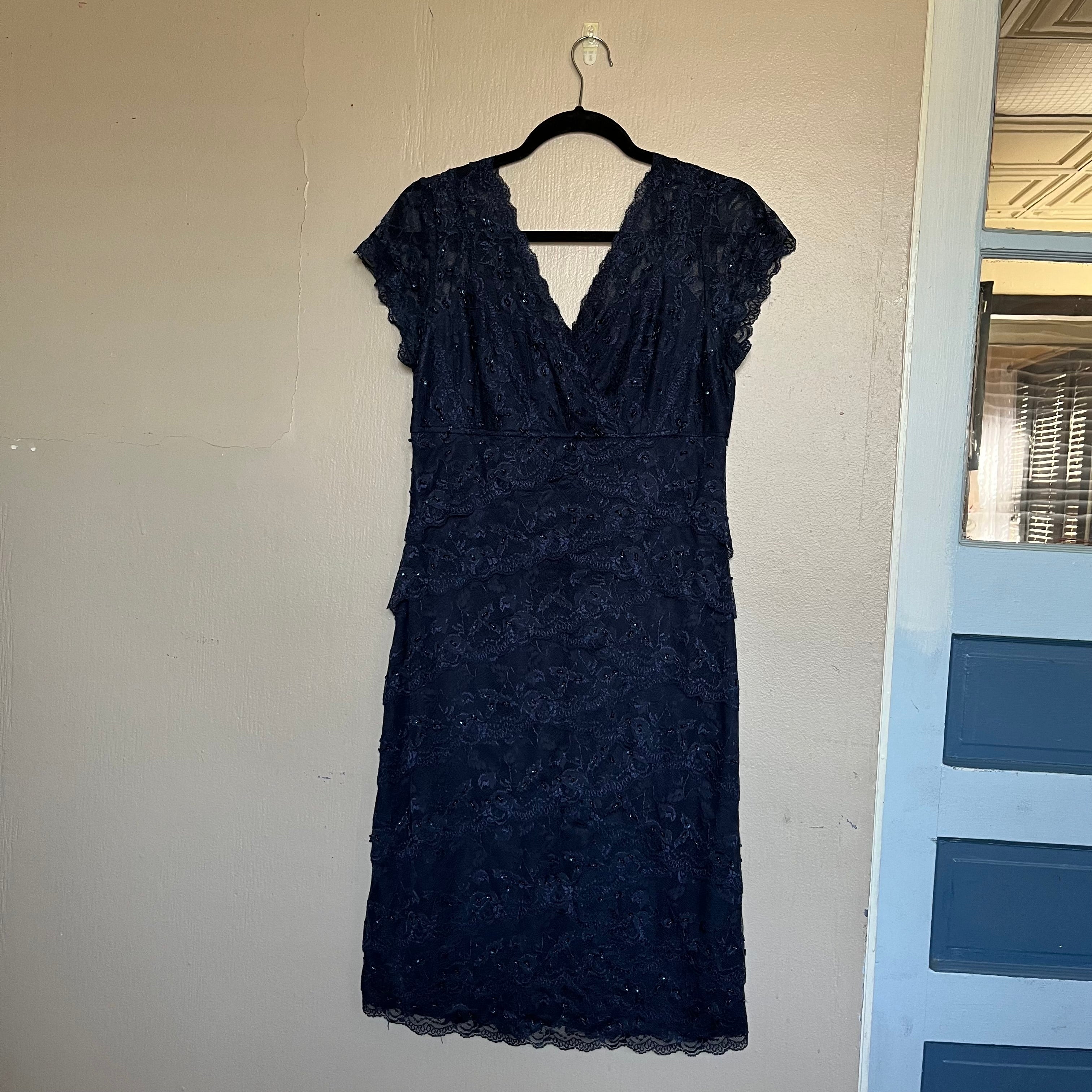 (L) Y2k navy blue beaded lace maxi dress