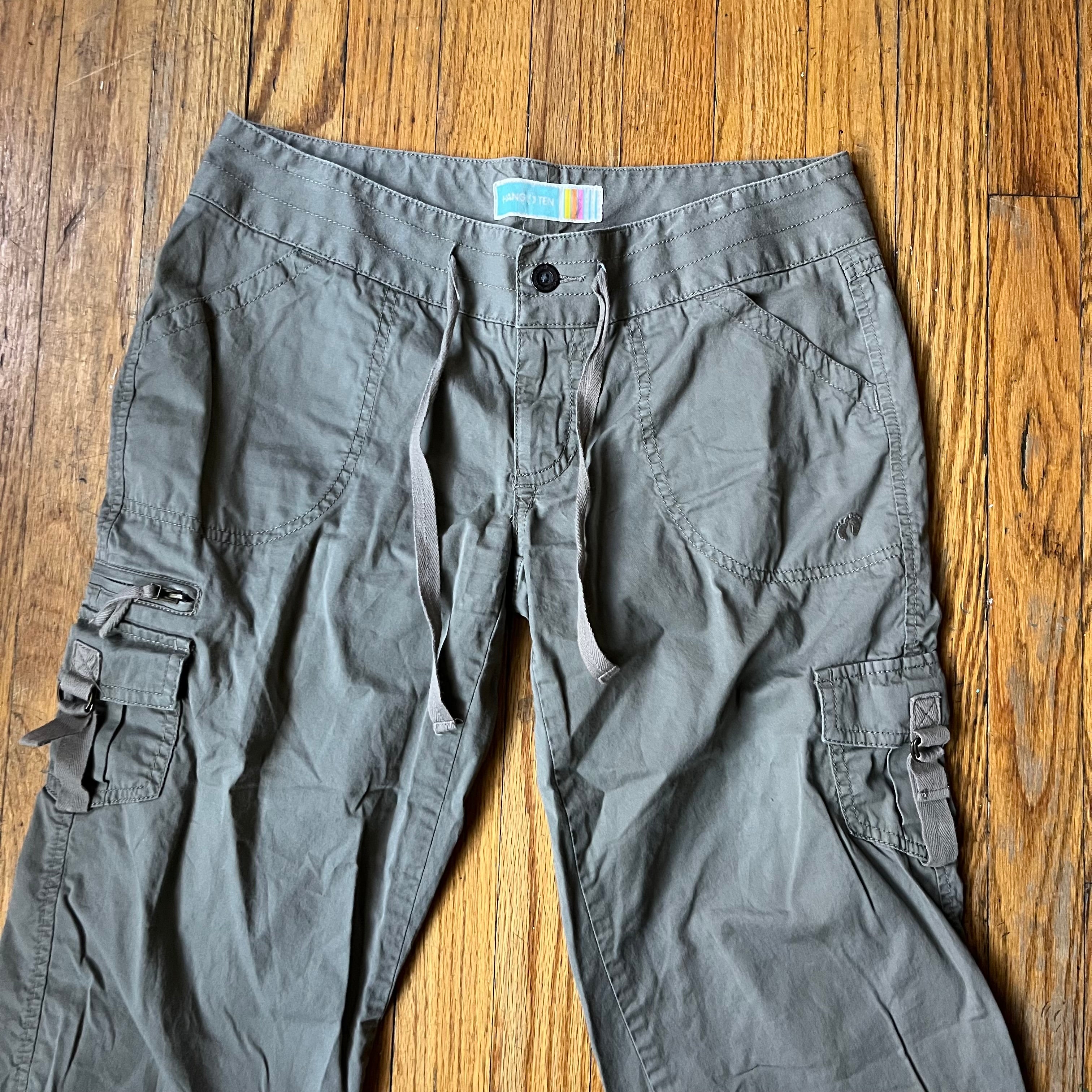 (5) Hang Ten 100% cotton earthy green cargo capri pants