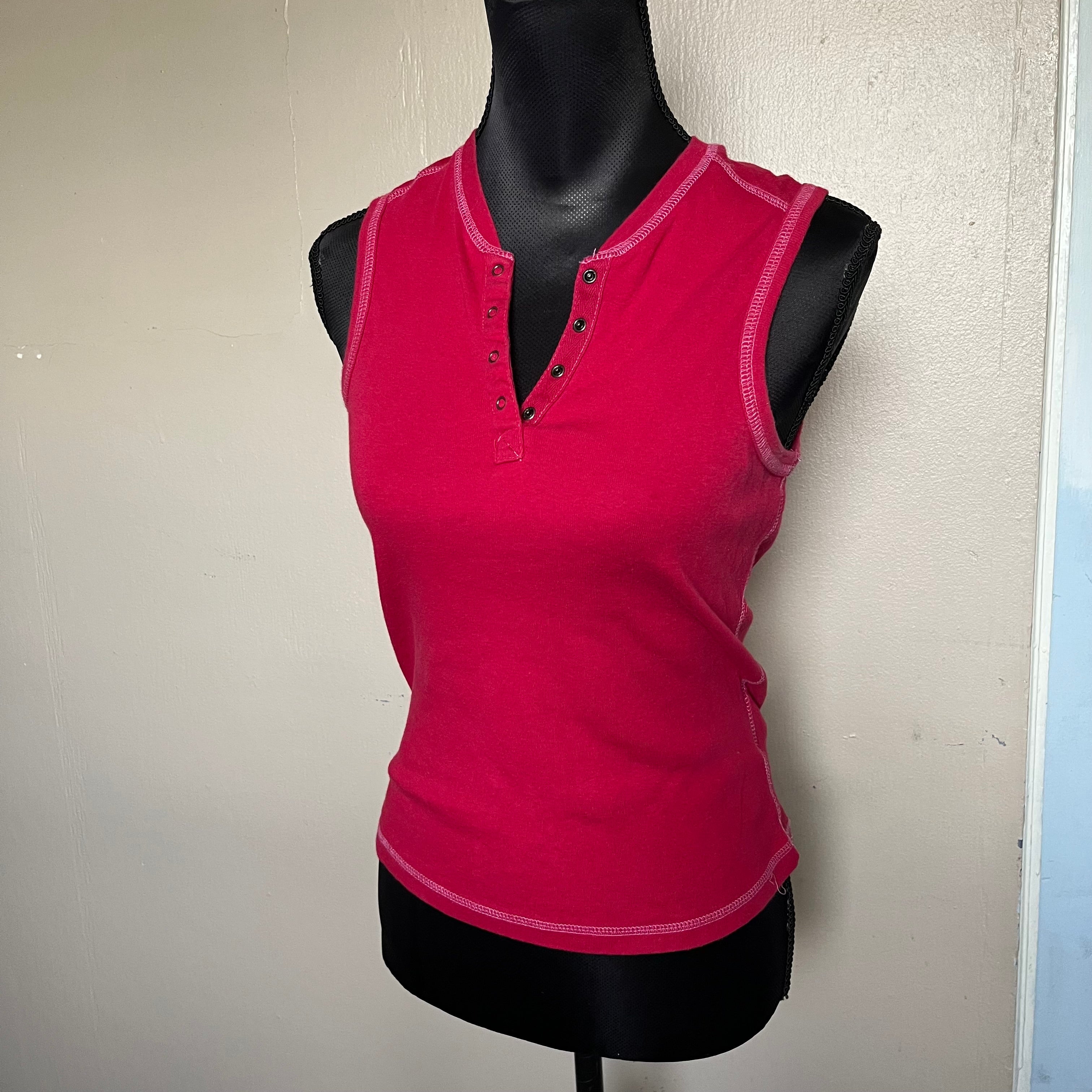 (Petite small) Columbia reddish pink contrast stitch tank top