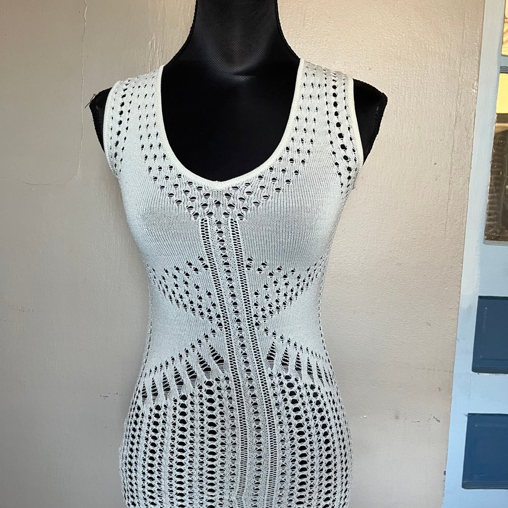 (XS) BCBG indie sleeze white crochet tank top