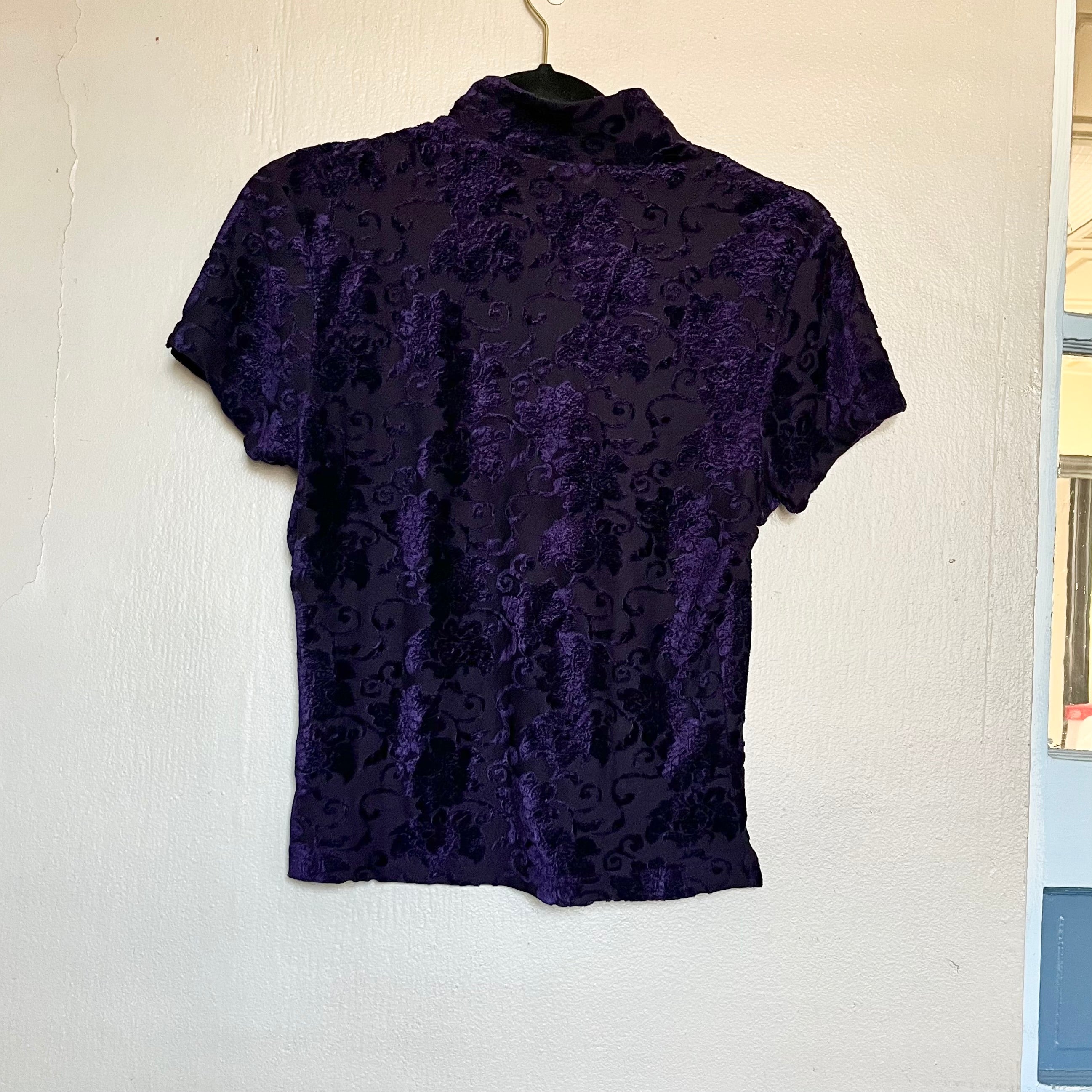 (S) Dark purple floral mesh mock neck top with zipper