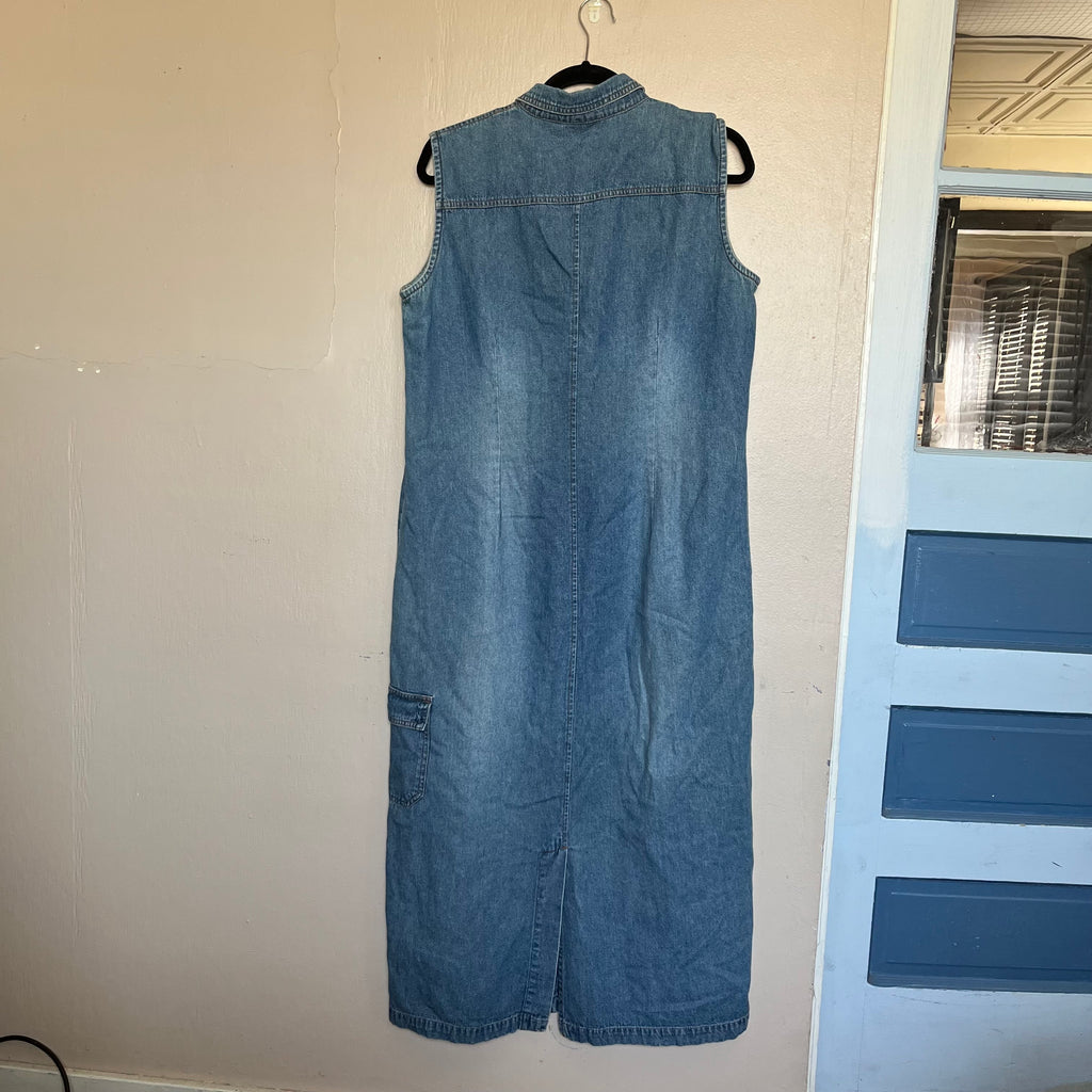 (L) Chico's button down sleeveless denim maxi dress