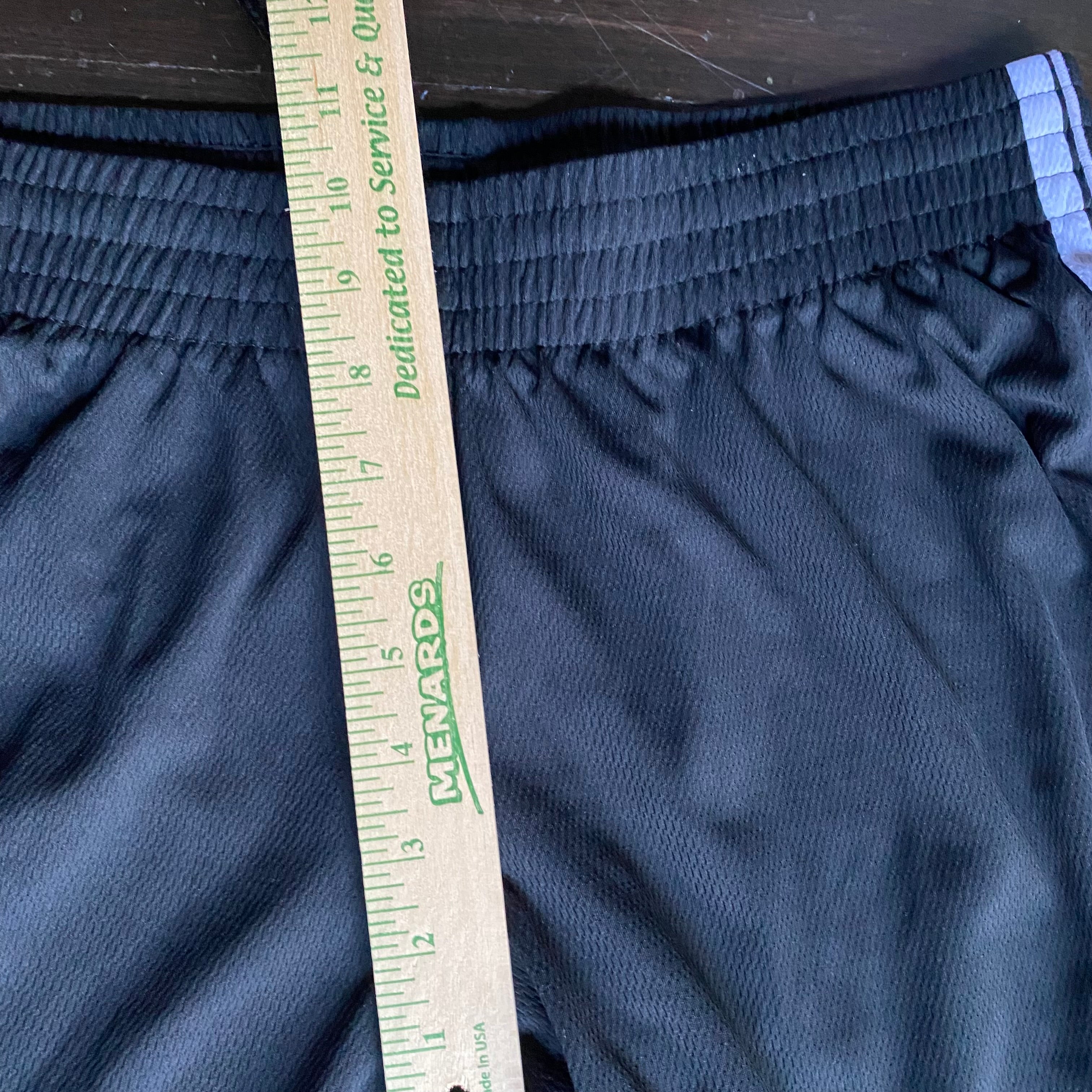 (L) Champion y2k black and white striped capri jogger pants