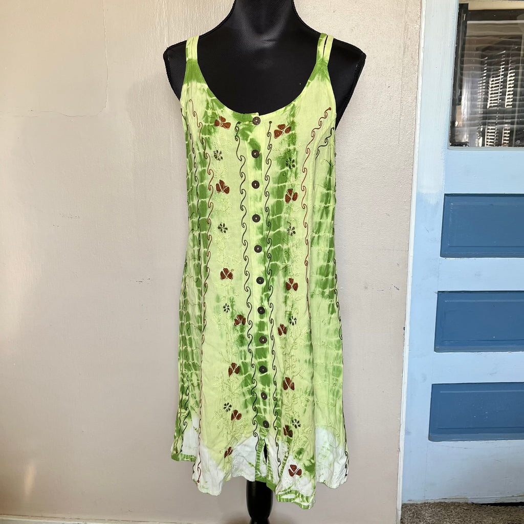 (One Size) Earthy green tie dye embroidered maxi dress