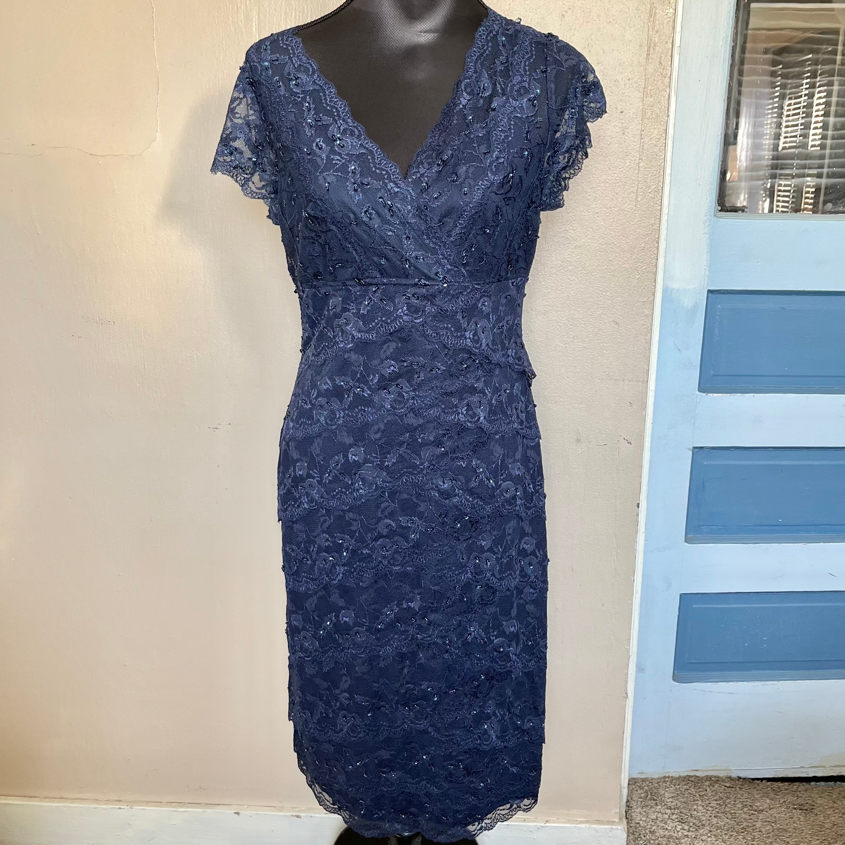 (L) Y2k navy blue beaded lace maxi dress
