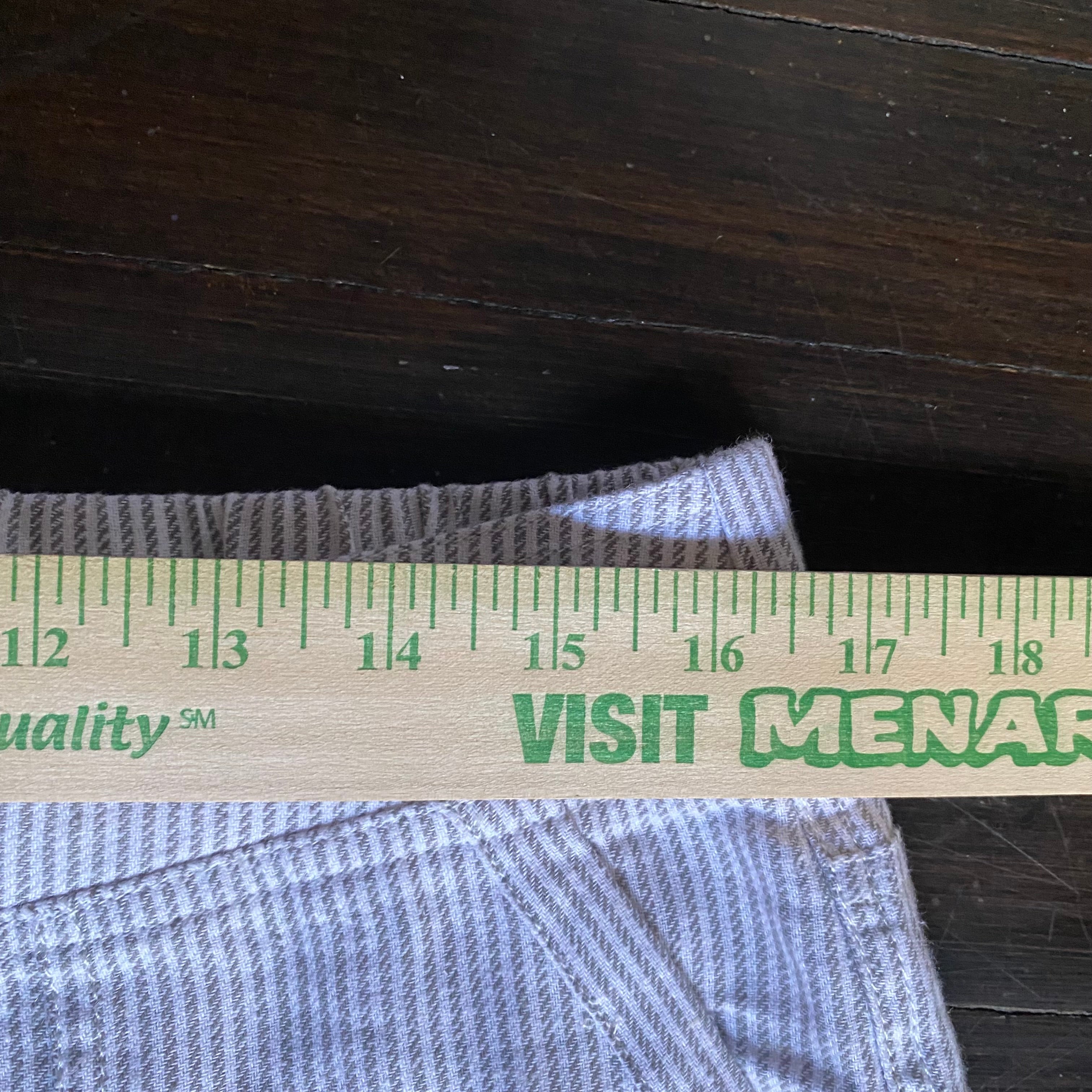 (8P) White and gray pinstripe linen cotton blend capri pants