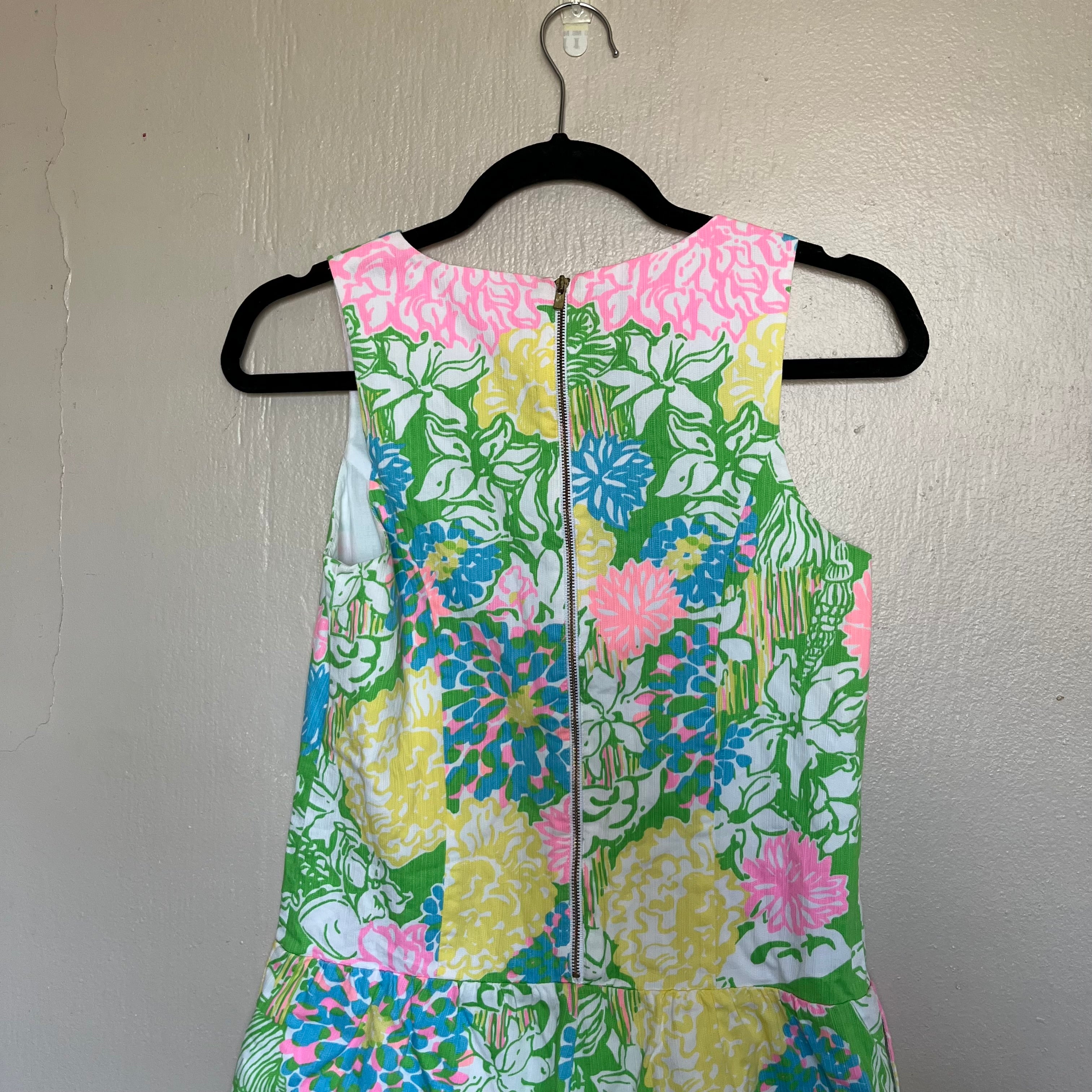 (0) Lilly Pulitzer hibiscus floral getchen romper