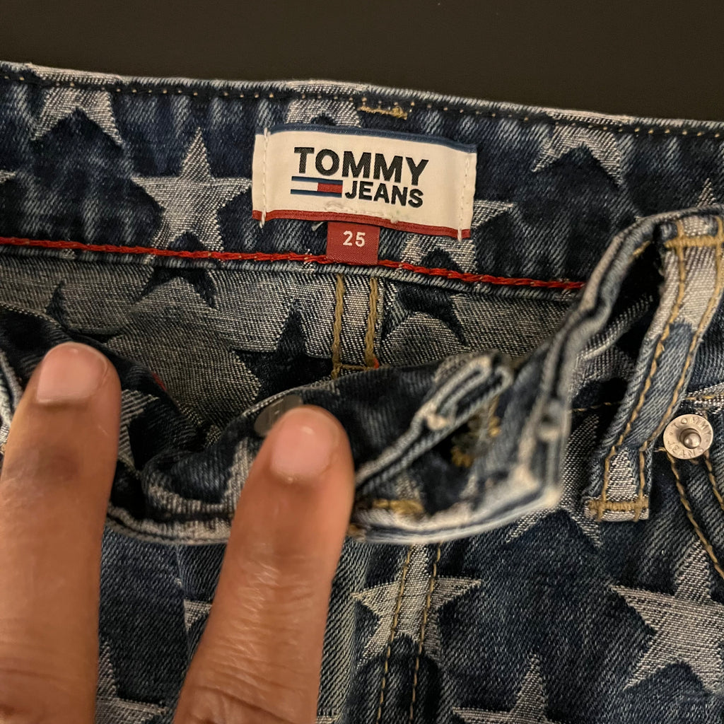 (25") Tommy Jeans star print denim mini skirt