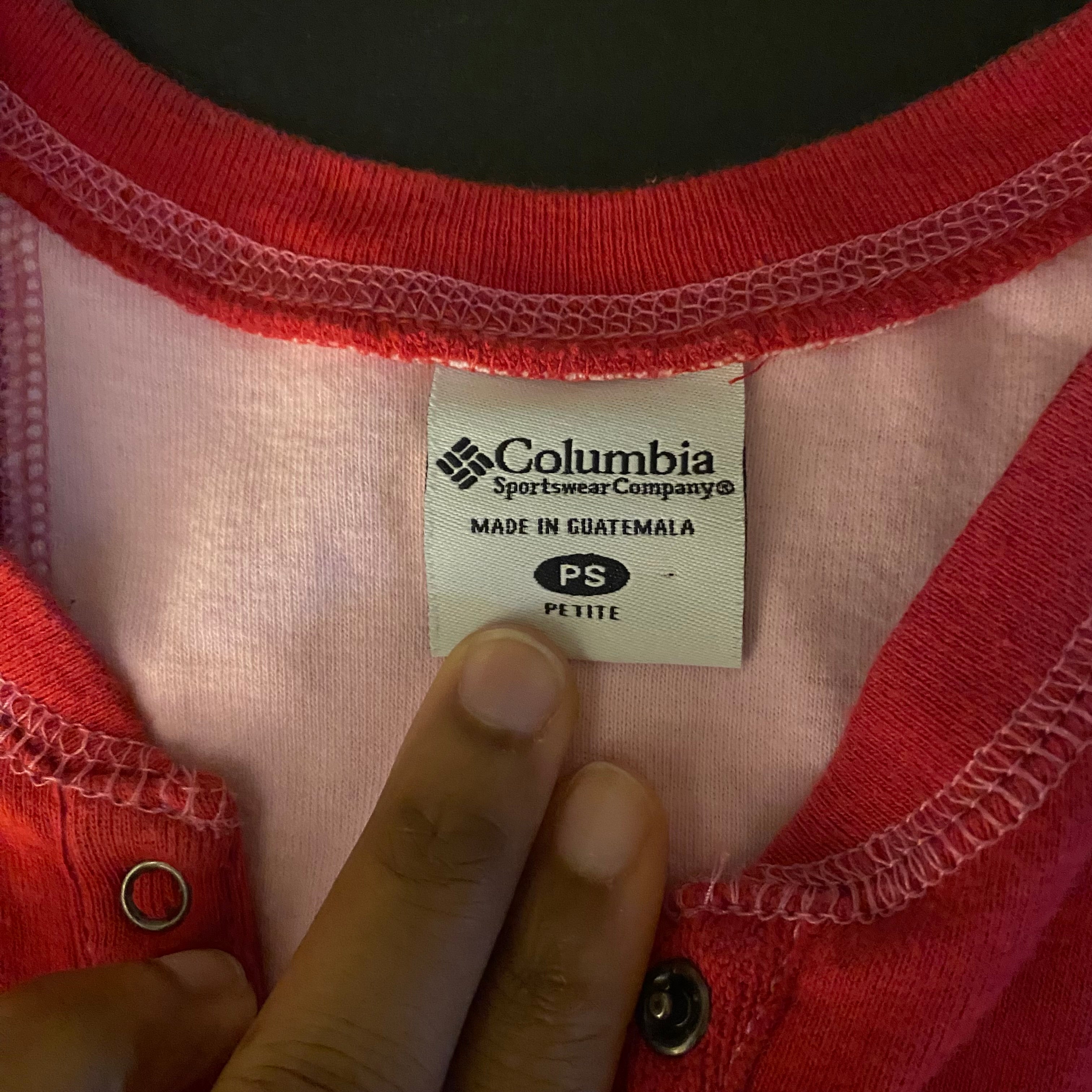 (Petite small) Columbia reddish pink contrast stitch tank top