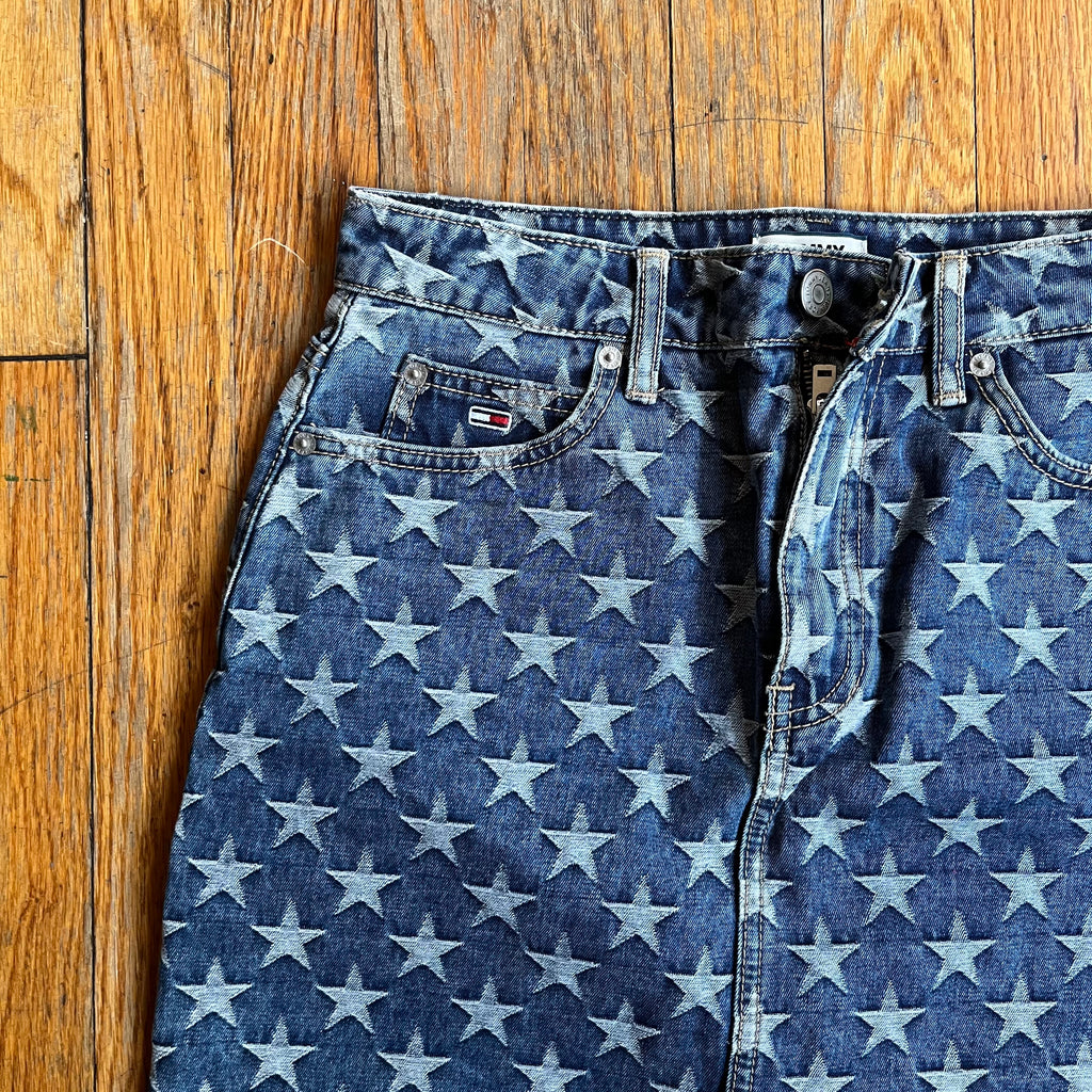 (25") Tommy Jeans star print denim mini skirt