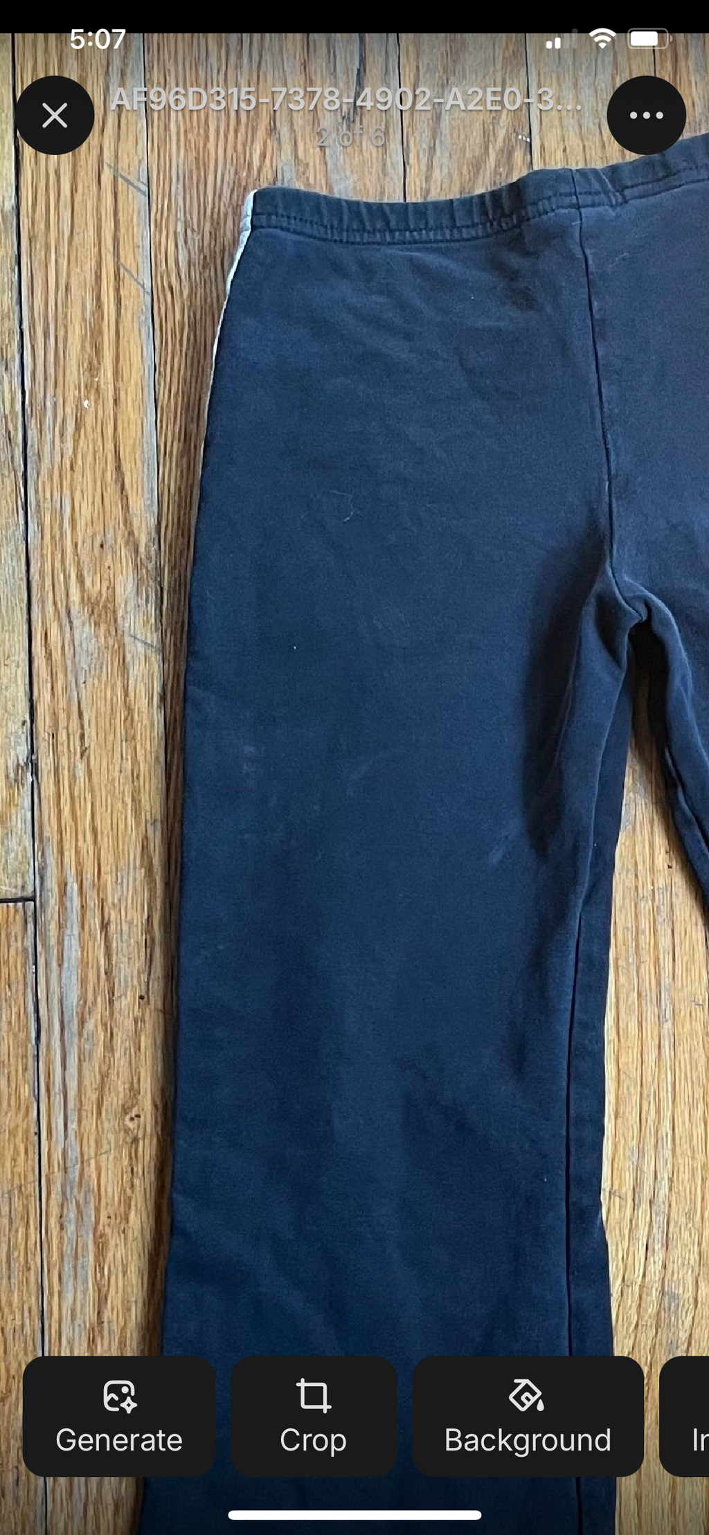(M) 2000s black and white low rise flare jogger pants